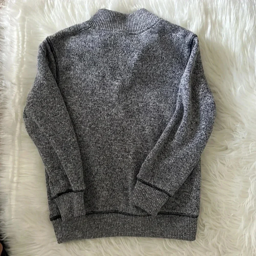 Gymboree knit sweater size small size 5-6 navy